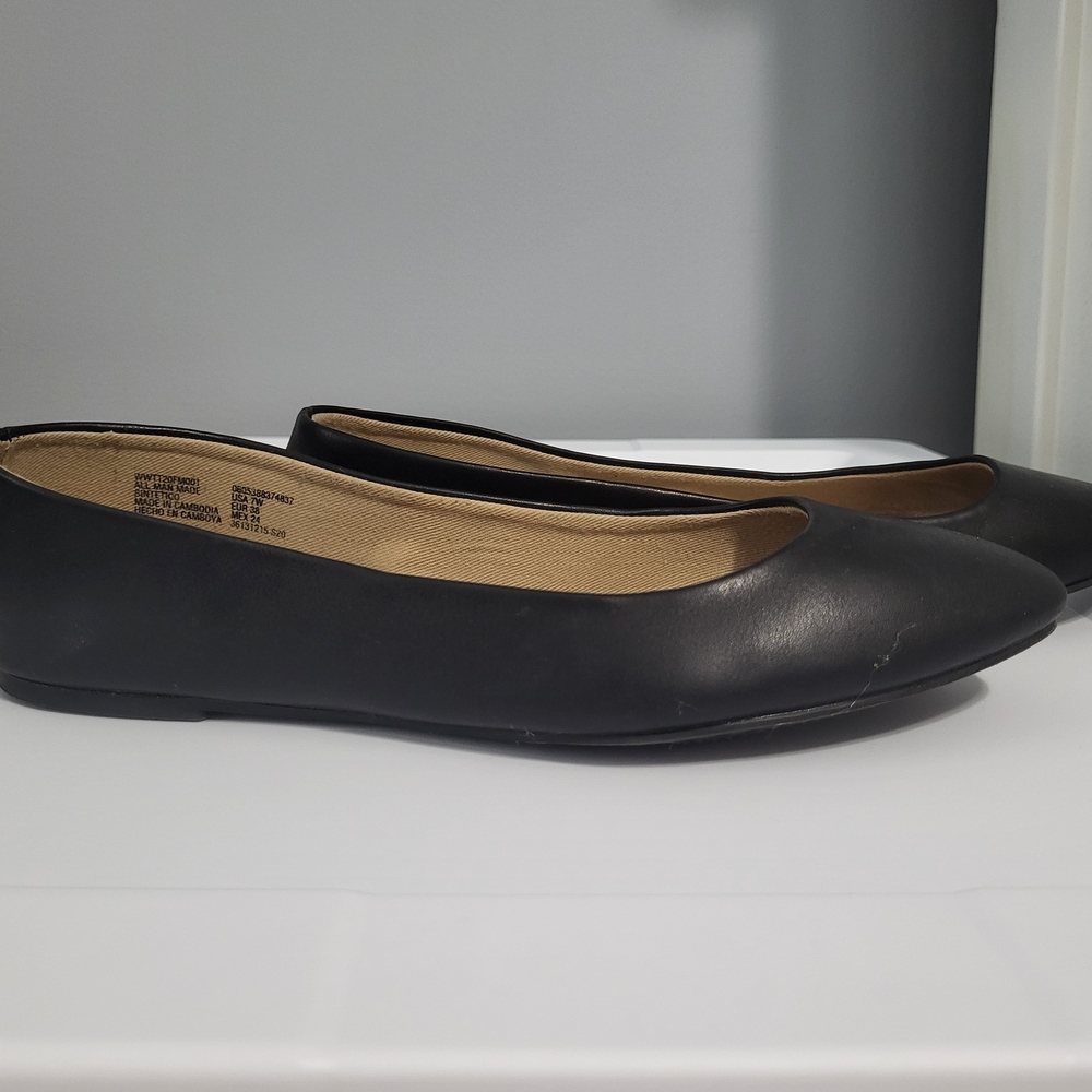 Classic Black Women's Flats